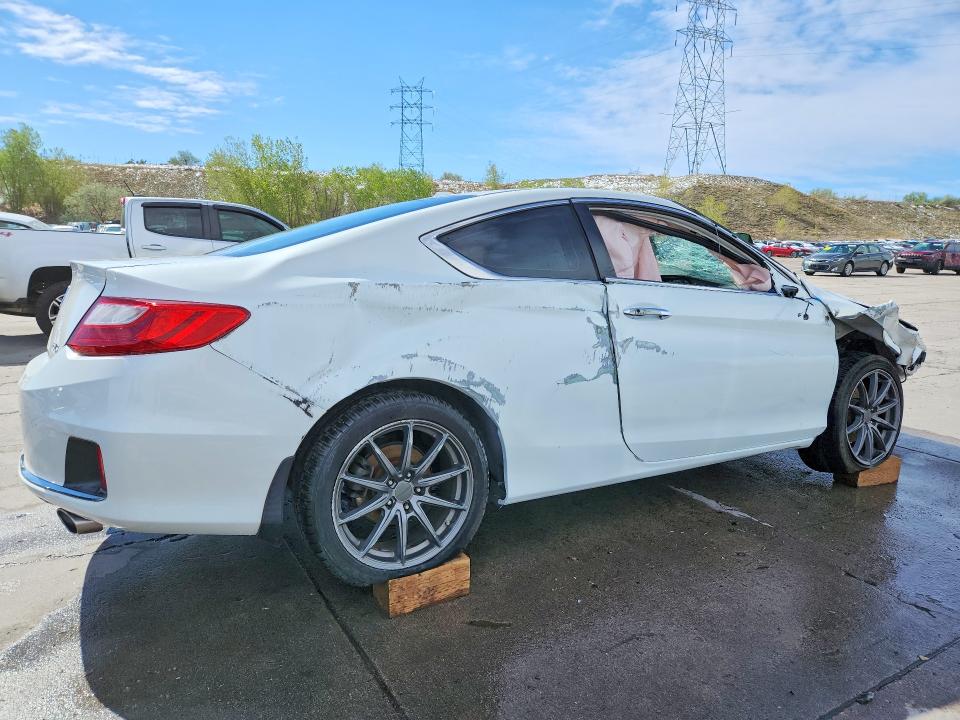 Продаж на аукціоні авто 2015 Honda Accord, vin: 1HGCT2B83FA001991, номер лоту: 52759456