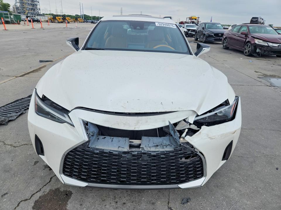 Продаж на аукціоні авто 2021 Lexus Is, vin: JTHCA1D29M5112668, номер лоту: 52940076