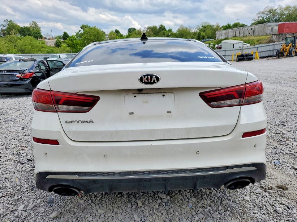 2020 Kia Optima მანქანა იყიდება აუქციონზე, vin: 5XXGT4L33LG429204, აუქციონის ნომერი: 52186196