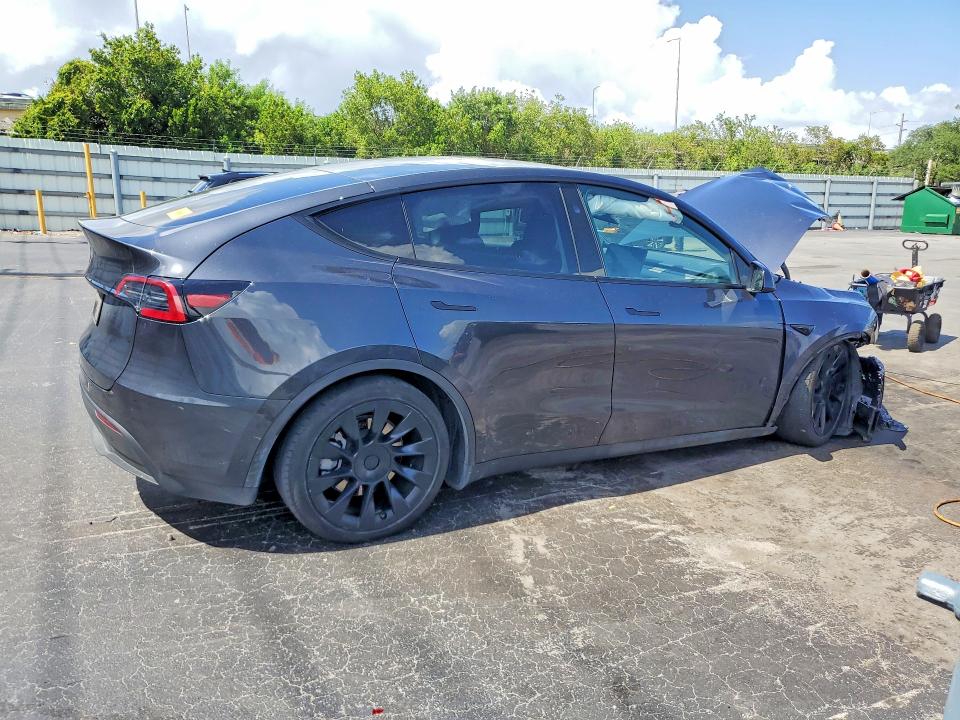 Продаж на аукціоні авто 2024 Tesla Model Y, vin: 7SAYGDED4RF038592, номер лоту: 54262646