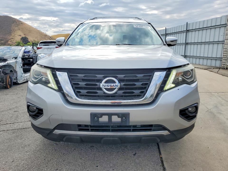 2017 Nissan Pathfinder მანქანა იყიდება აუქციონზე, vin: 5N1DR2MN6HC607213, აუქციონის ნომერი: 52406136