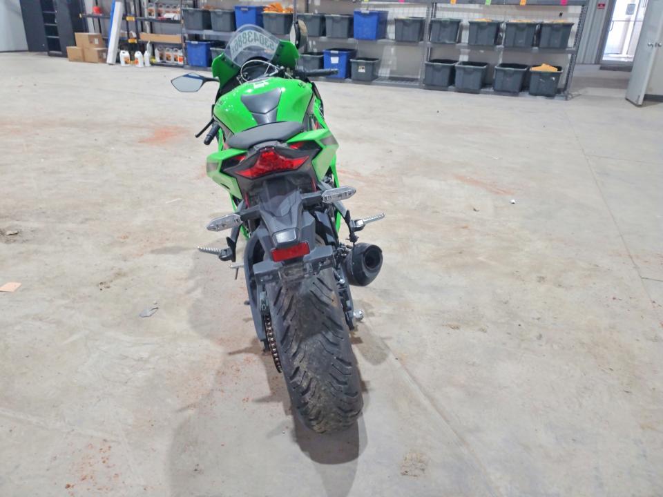Продажа на аукционе авто 2024 Kawasaki Zx1002, vin: JKBZXVL19RA011452, номер лота: 53043886