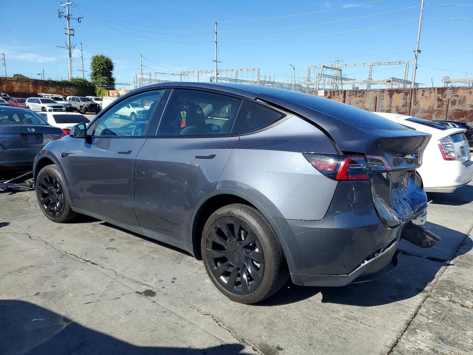 2023 Tesla Model Y მანქანა იყიდება აუქციონზე, vin: 7SAYGDED6PF956339, აუქციონის ნომერი: 51895326