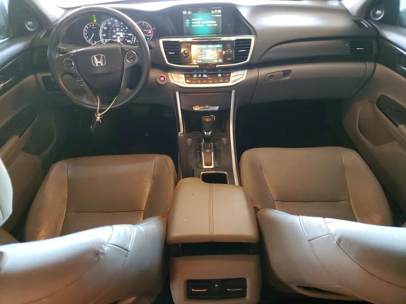 Auction sale of the 2015 Honda Accord, vin: 1HGCR2F88FA071060, lot number: 55077906