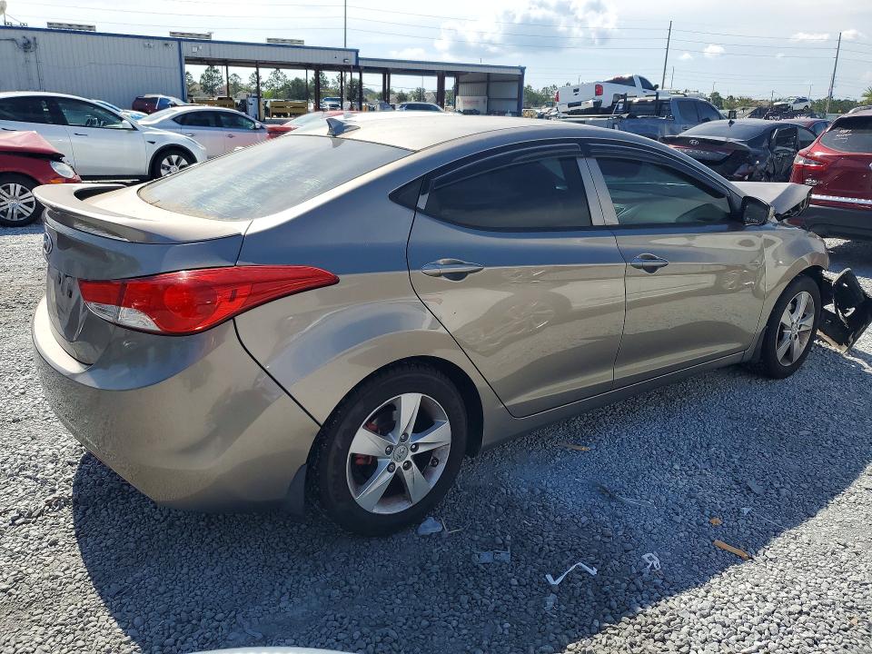 2013 Hyundai Elantra მანქანა იყიდება აუქციონზე, vin: 5NPDH4AE5DH281278, აუქციონის ნომერი: 51627206