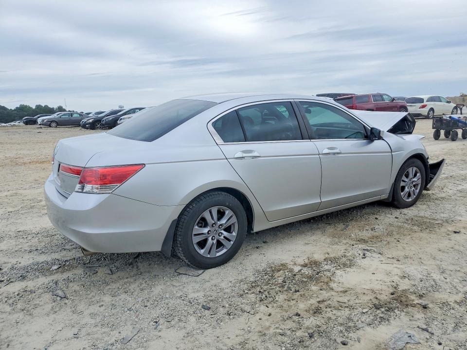 50990636 :رقم المزاد ، 1HGCP2F69CA183690 vin ، 2012 Honda Accord مزاد بيع