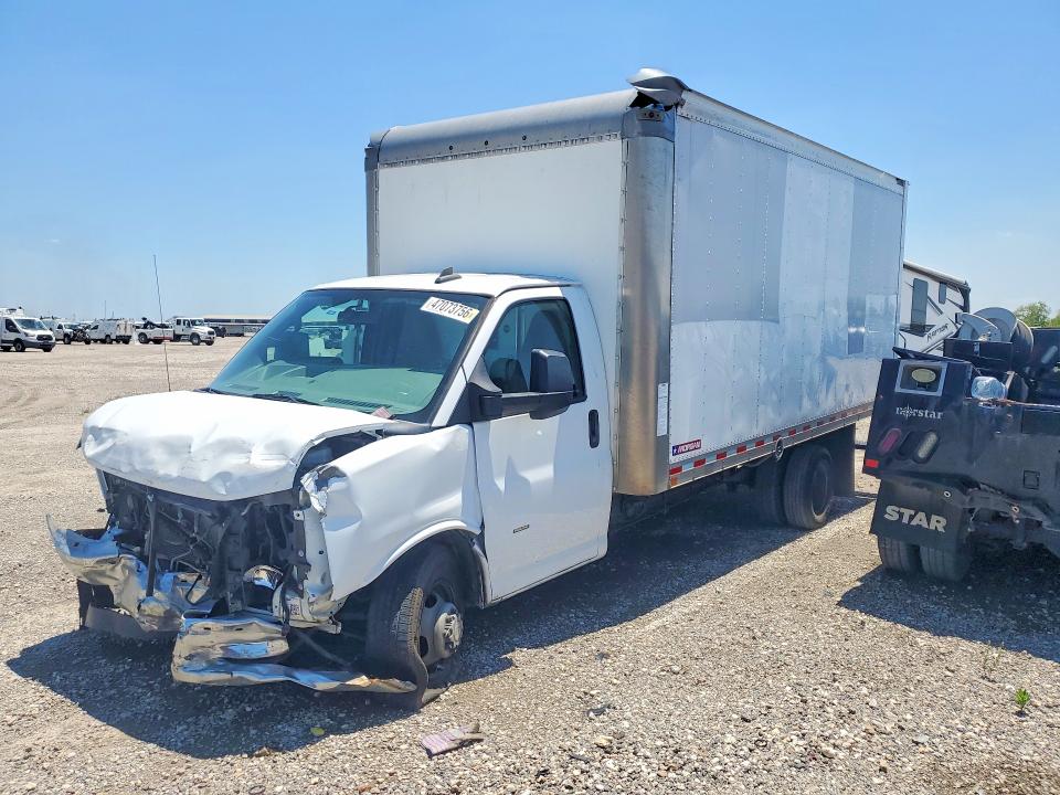 54718946 :رقم المزاد ، 1HA3GTCGXLN013778 vin ، 2020 Chevrolet Express مزاد بيع
