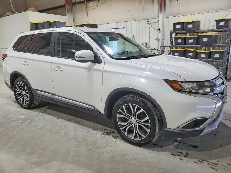 Продаж на аукціоні авто 2016 Mitsubishi Outlander, vin: JA4AD3A30GZ006335, номер лоту: 53082366