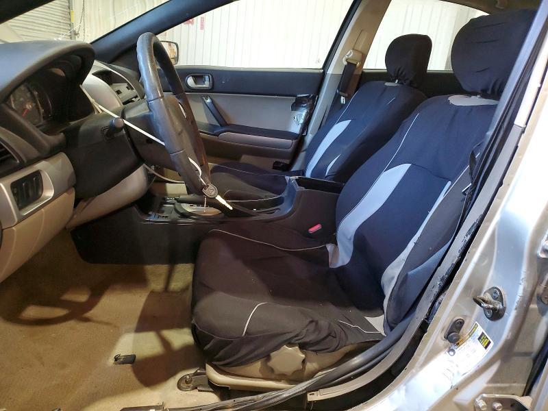 53537716 :رقم المزاد ، 4A3AB36F04E116090 vin ، 2004 Mitsubishi Galant مزاد بيع