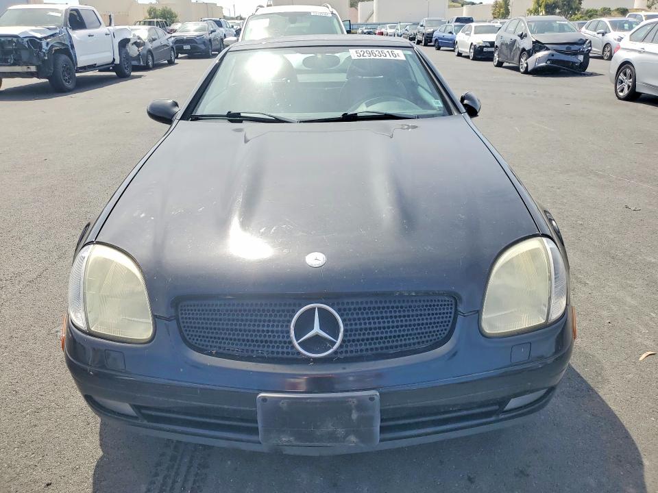 Aukcja sprzedaży 2000 Mercedes-benz Slk, vin: WDBKK47F8YF168870, numer aukcji: 52963516