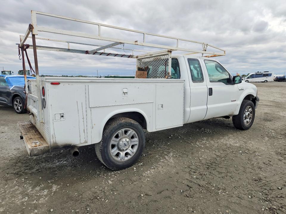 2005 Ford F250 მანქანა იყიდება აუქციონზე, vin: 1FTSX21P25EC37742, აუქციონის ნომერი: 54520486
