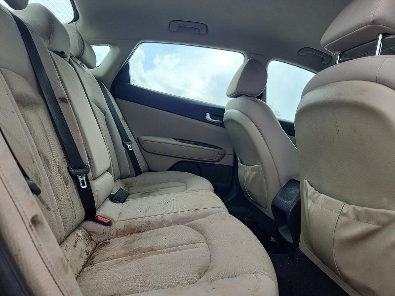 2018 Kia Optima მანქანა იყიდება აუქციონზე, vin: 5XXGT4L35JG200102, აუქციონის ნომერი: 54315726