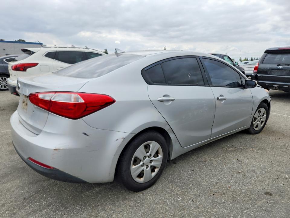 54811316 :رقم المزاد ، KNAFK4A68F5399439 vin ، 2015 Kia Forte مزاد بيع