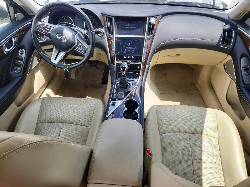 54582296 :رقم المزاد ، JN1EV7AP9JM365608 vin ، 2018 Infiniti Q50 مزاد بيع
