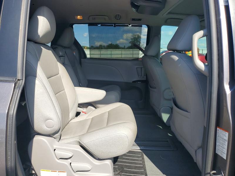 54522796 :رقم المزاد ، 5TDYK3DC1GS700233 vin ، 2016 Toyota Sienna مزاد بيع