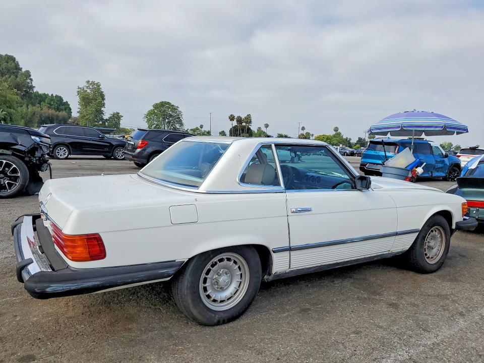 54679576 :رقم المزاد ، WDBBA45A7CB018341 vin ، 1982 Mercedes-benz 380 مزاد بيع