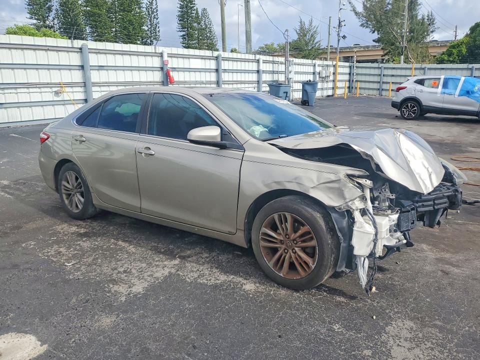 54703486 :رقم المزاد ، 4T1BF1FK3GU554167 vin ، 2016 Toyota Camry مزاد بيع