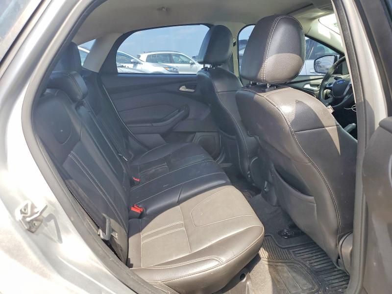 52656676 :رقم المزاد ، 1FADP3F28EL205262 vin ، 2014 Ford Focus مزاد بيع