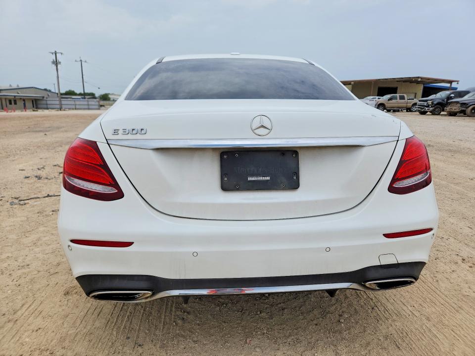 2017 Mercedes-benz E მანქანა იყიდება აუქციონზე, vin: WDDZF4JB3HA060802, აუქციონის ნომერი: 52274406