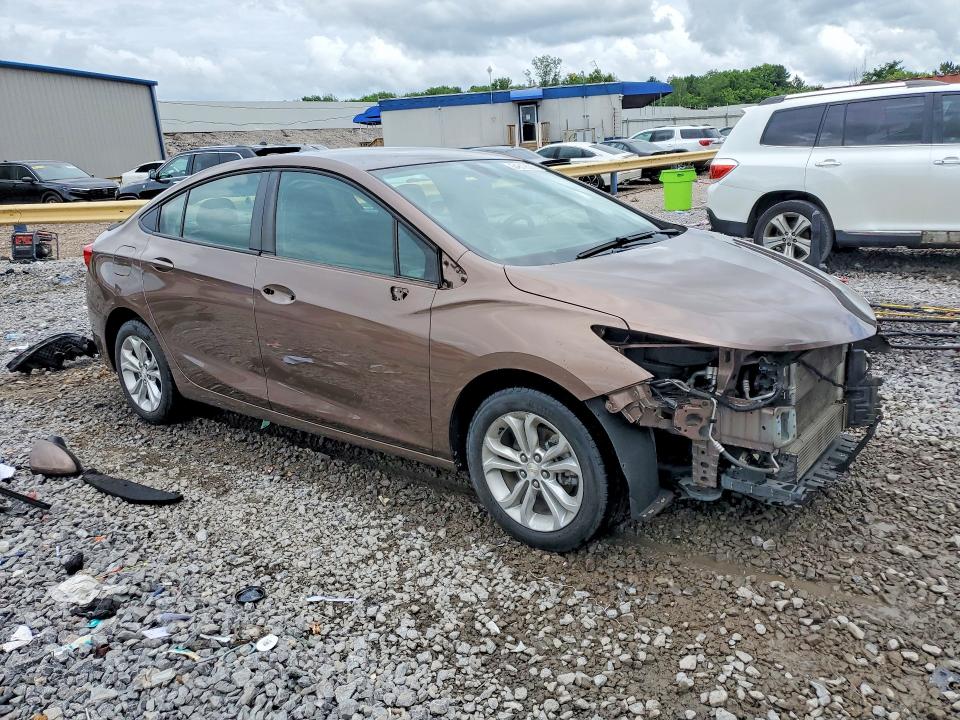 2019 Chevrolet Cruze მანქანა იყიდება აუქციონზე, vin: 1G1BC5SM5K7137385, აუქციონის ნომერი: 54619026