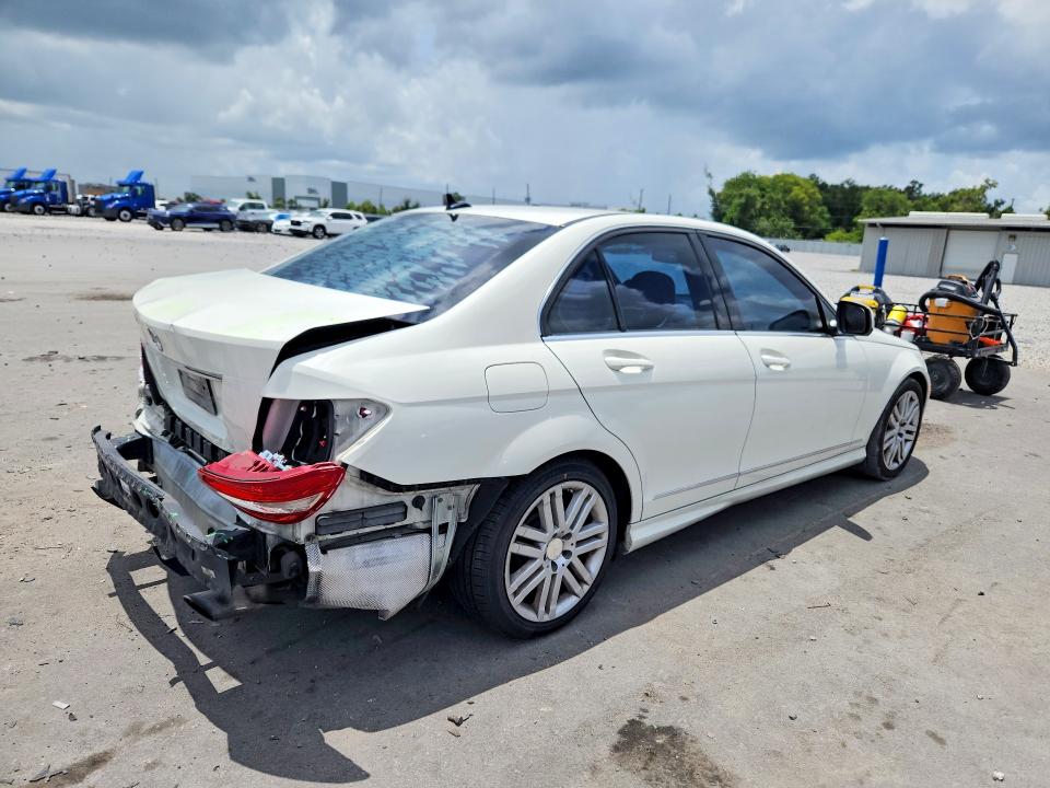 54279636 :رقم المزاد ، WDDGF54X78F057375 vin ، 2008 Mercedes-benz C مزاد بيع