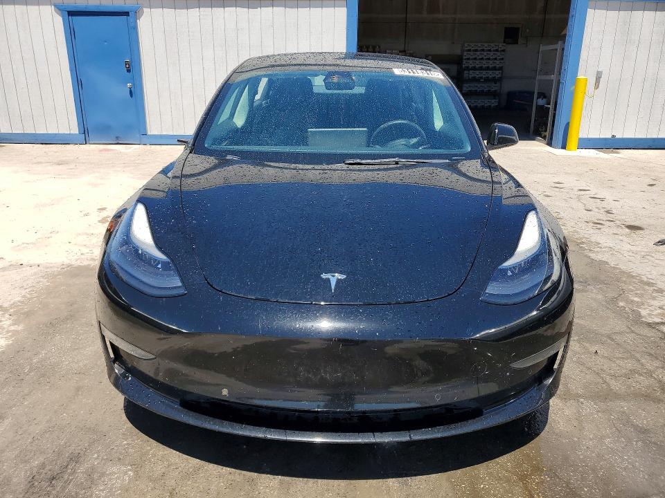 53118316 :رقم المزاد ، 5YJ3E1EA3NF369286 vin ، 2022 Tesla Model 3 مزاد بيع