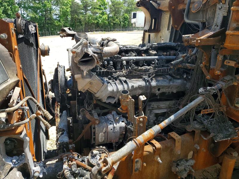 53209236 :رقم المزاد ، 1M2GR3GC2KM002619 vin ، 2019 Mack Granite مزاد بيع