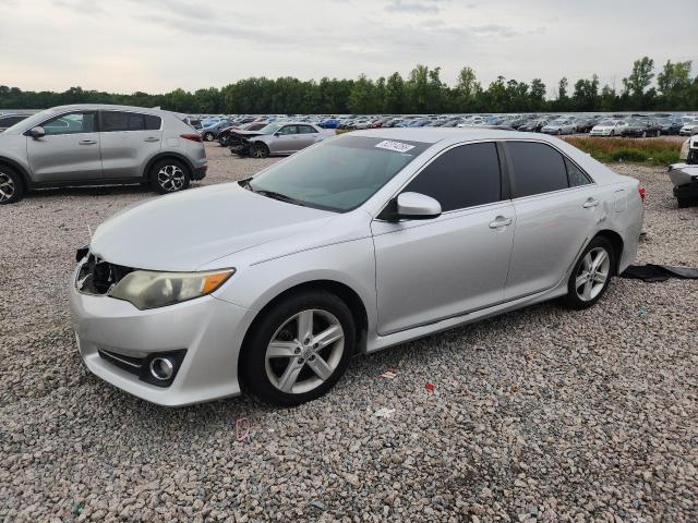 52314266 :رقم المزاد ، 4T1BF1FKXEU335381 vin ، 2014 Toyota Camry مزاد بيع