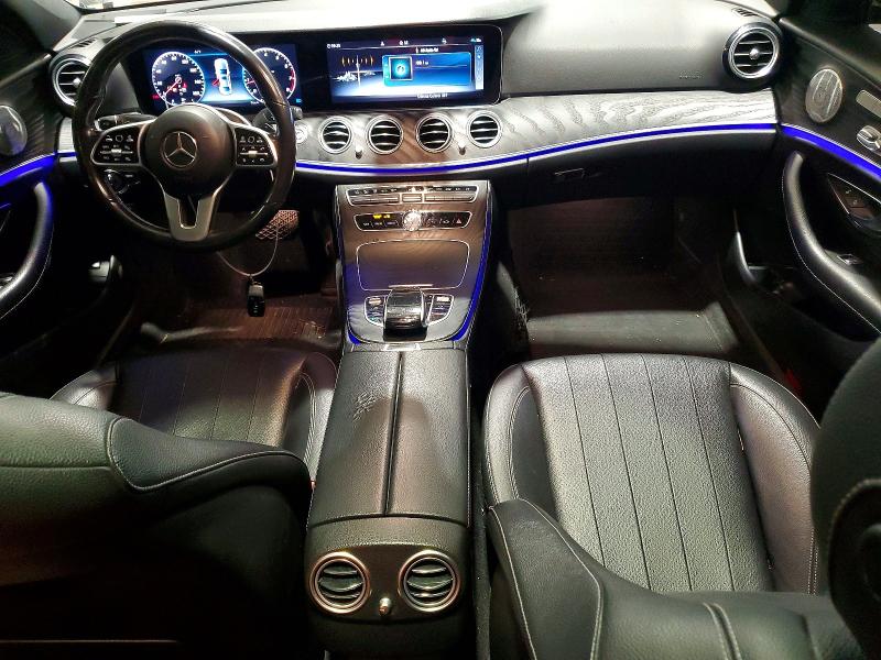 52352046 :رقم المزاد ، WDDZF8EB5LA703063 vin ، 2020 Mercedes-benz E مزاد بيع