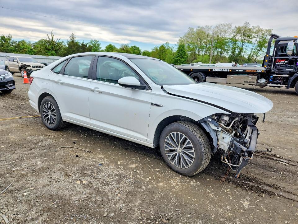 53124406 :رقم المزاد ، 3VWE57BU8KM108444 vin ، 2019 Volkswagen Jetta مزاد بيع
