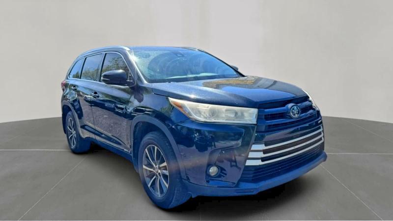 Auction sale of the 2017 Toyota Highlander Hybrid, vin: 5TDJGRFH3HS023332, lot number: 54521816