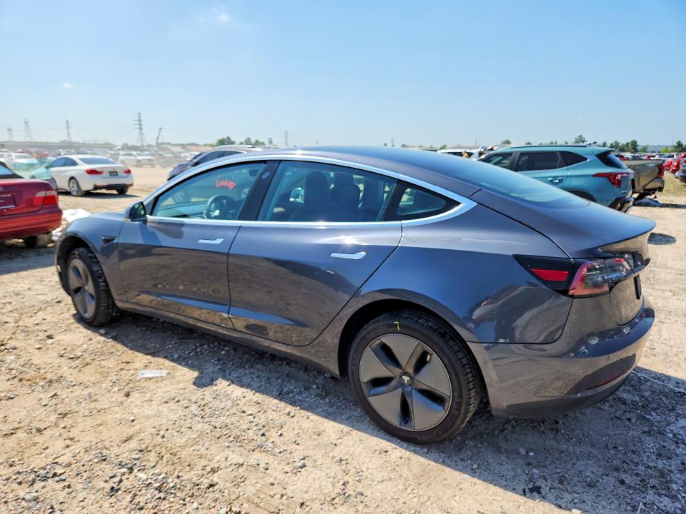 54870246 :رقم المزاد ، 5YJ3E1EB2LF534797 vin ، 2020 Tesla Model 3 مزاد بيع