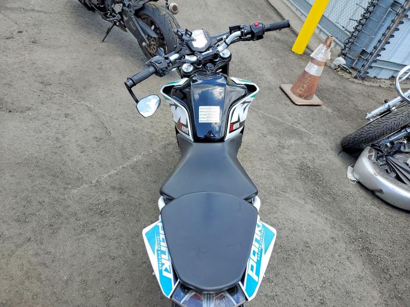 55571516 :رقم المزاد ، MD2JPC401MC031543 vin ، 2021 Ktm 200 مزاد بيع