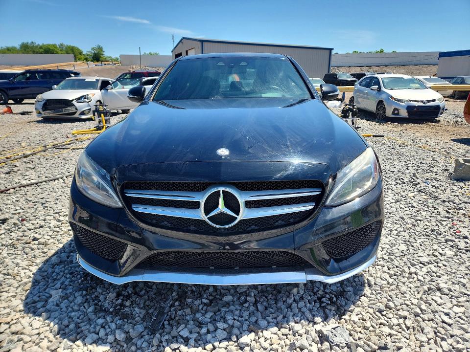 2015 Mercedes-benz C მანქანა იყიდება აუქციონზე, vin: 55SWF4KB4FU013129, აუქციონის ნომერი: 52085786