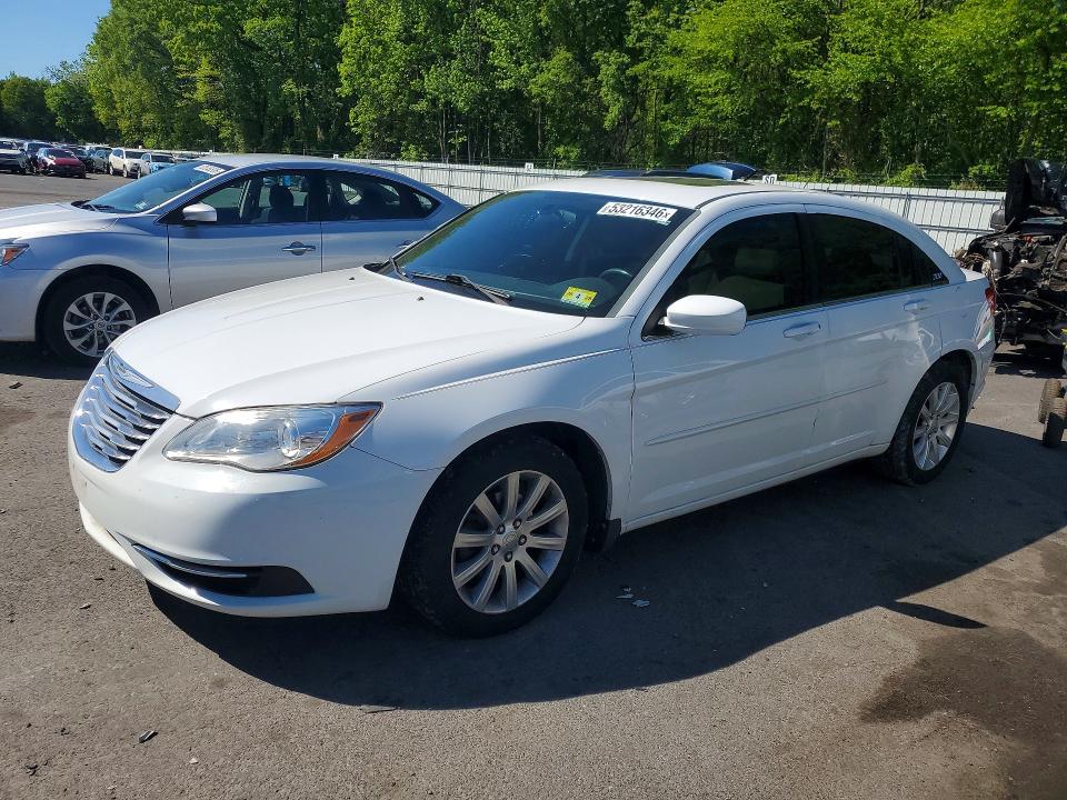 2013 Chrysler 200 მანქანა იყიდება აუქციონზე, vin: 1C3CCBBG6DN743043, აუქციონის ნომერი: 53216346