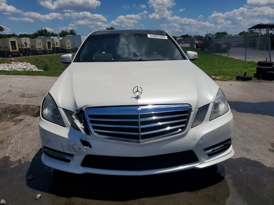 2013 Mercedes-benz E მანქანა იყიდება აუქციონზე, vin: WDDHF5KB4DA724759, აუქციონის ნომერი: 53805306