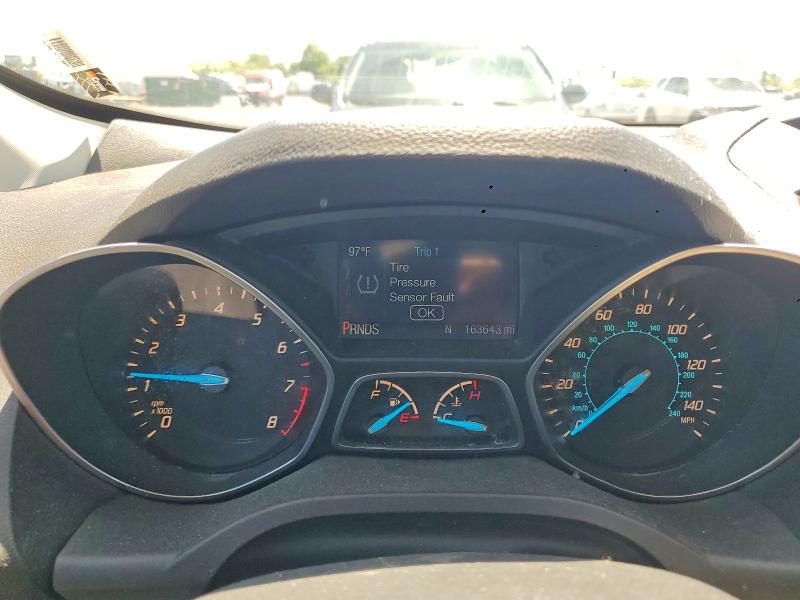 2015 Ford Escape მანქანა იყიდება აუქციონზე, vin: 1FMCU9GX5FUA68526, აუქციონის ნომერი: 53026216
