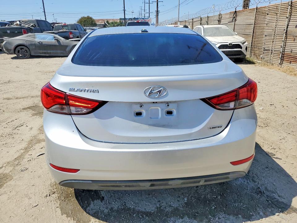 53667166 :رقم المزاد ، 5NPDH4AE7FH567183 vin ، 2015 Hyundai Elantra مزاد بيع