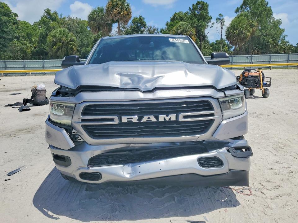 55185926 :رقم المزاد ، 1C6SRFFT8KN602113 vin ، 2019 Ram 1500 مزاد بيع