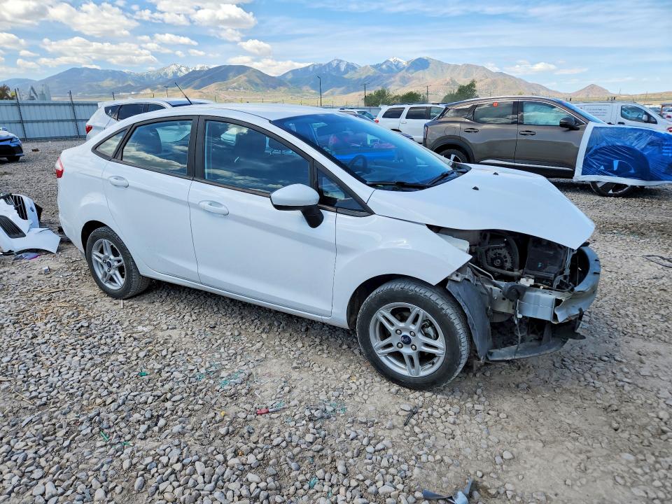 Продажа на аукционе авто 2019 Ford Fiesta, vin: 3FADP4BJXKM102471, номер лота: 53901496