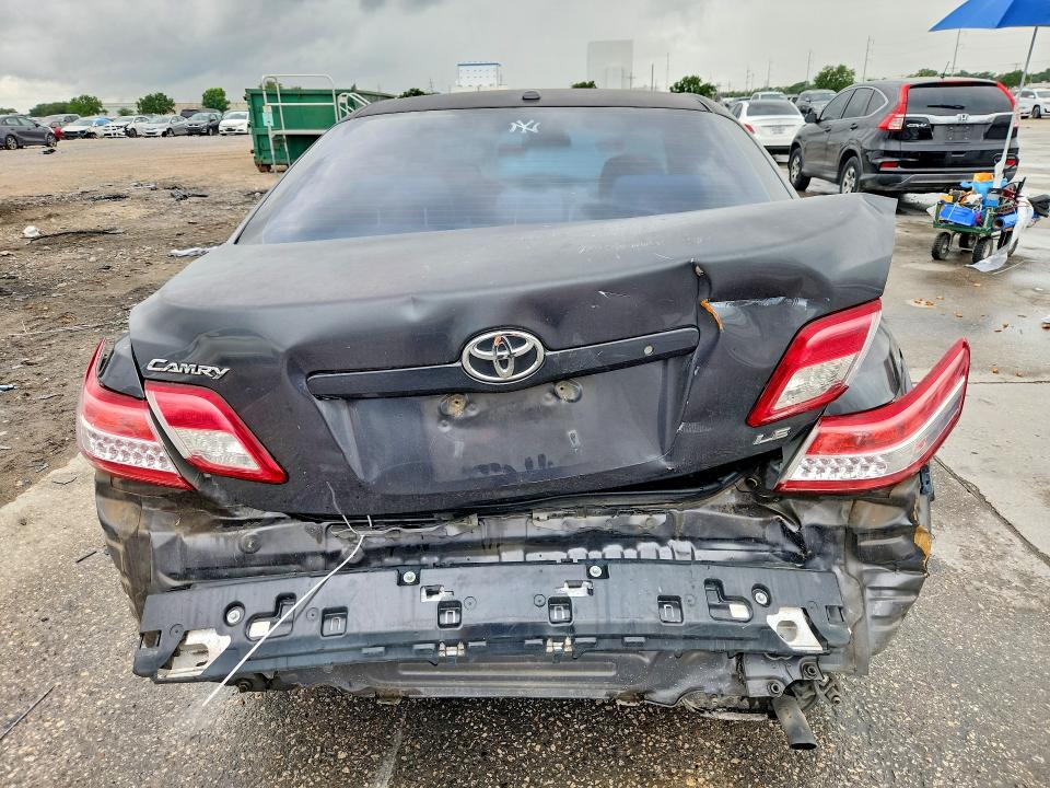 2010 Toyota Camry მანქანა იყიდება აუქციონზე, vin: 4T1BF3EK3AU032935, აუქციონის ნომერი: 54367846