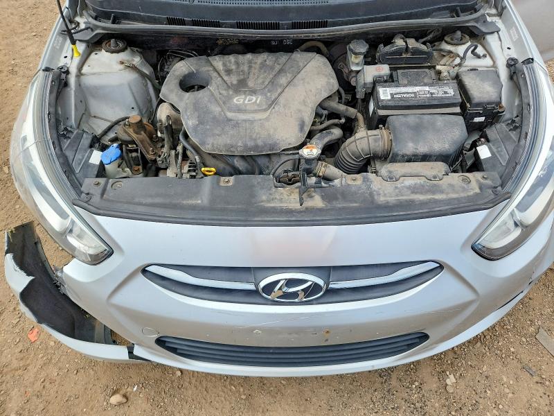2015 Hyundai Accent მანქანა იყიდება აუქციონზე, vin: KMHCT4AE4FU799686, აუქციონის ნომერი: 54791816