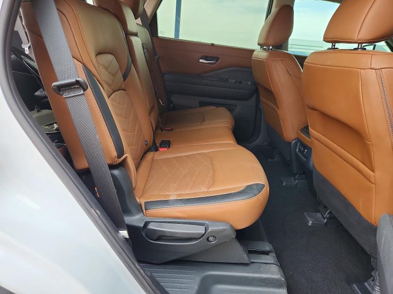 52600126 :رقم المزاد ، 5N1DR3DG3SC228586 vin ، 2025 Nissan Pathfinder مزاد بيع