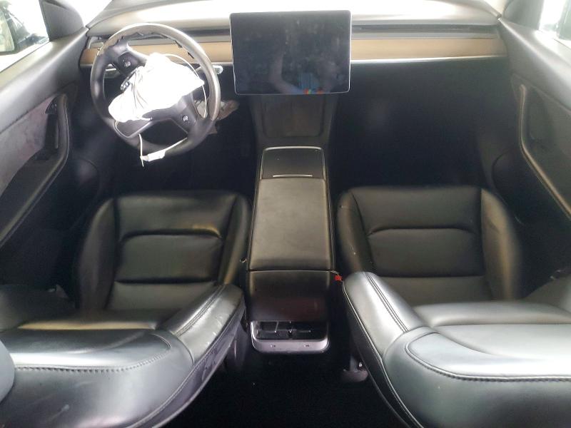 52859356 :رقم المزاد ، 5YJYGAEE8MF138482 vin ، 2021 Tesla Model Y مزاد بيع