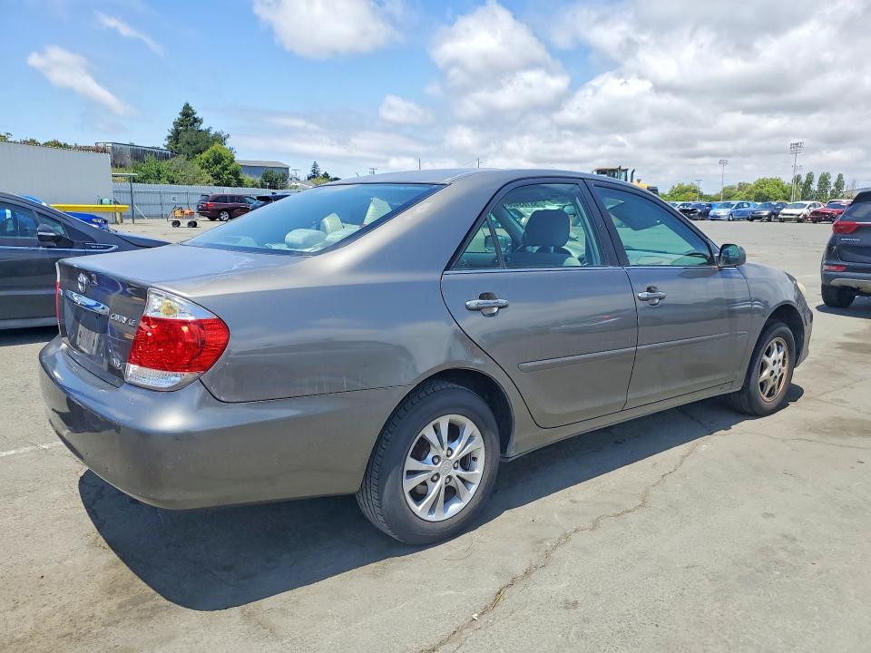 55163406 :رقم المزاد ، 4T1BF30KX6U621849 vin ، 2006 Toyota Camry مزاد بيع