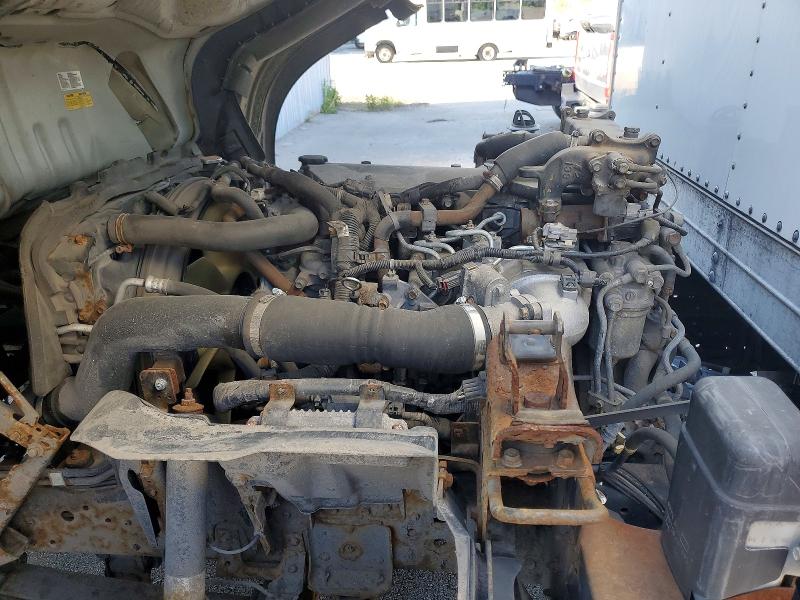53210776 :رقم المزاد ، JALE5W168J7300129 vin ، 2018 Isuzu Nrr مزاد بيع