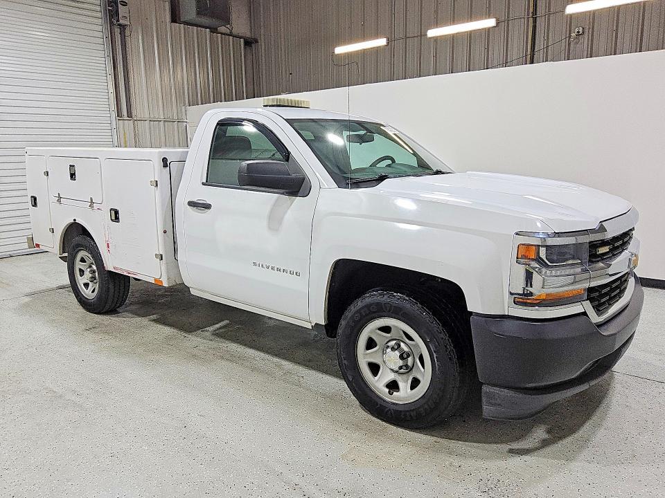 54999746 :رقم المزاد ، 1GCNCNEC1JZ295510 vin ، 2018 Chevrolet Silverado مزاد بيع