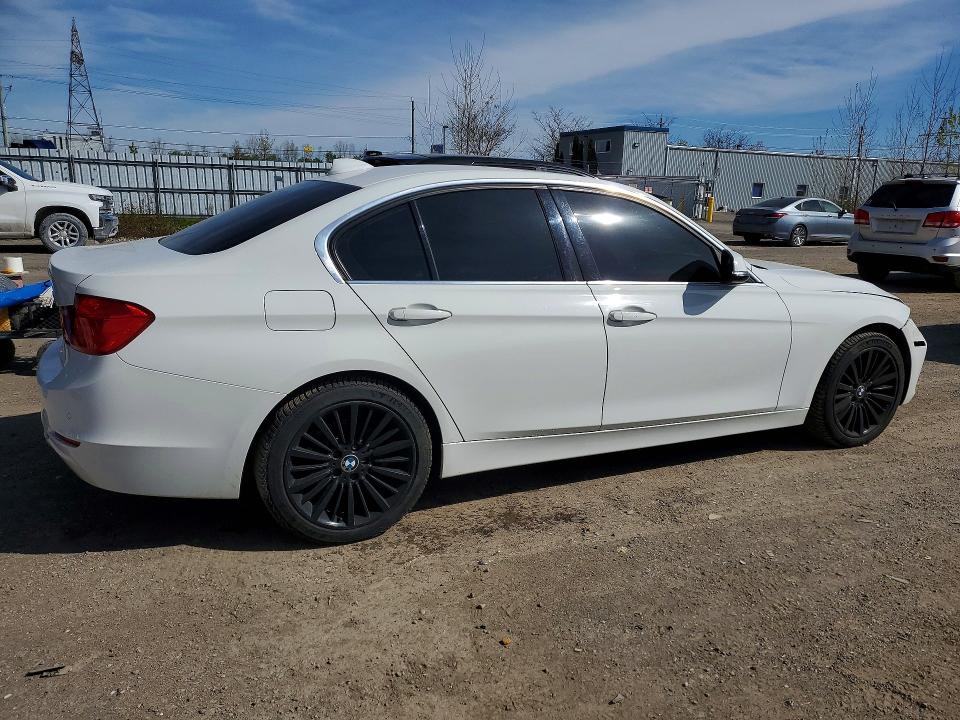 52761616 :رقم المزاد ، WBA3B3C50FF546333 vin ، 2015 Bmw 328 مزاد بيع
