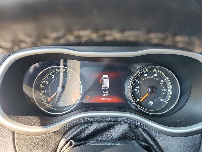 52464206 :رقم المزاد ، 1C4PJMBS6FW525247 vin ، 2015 Jeep Cherokee مزاد بيع