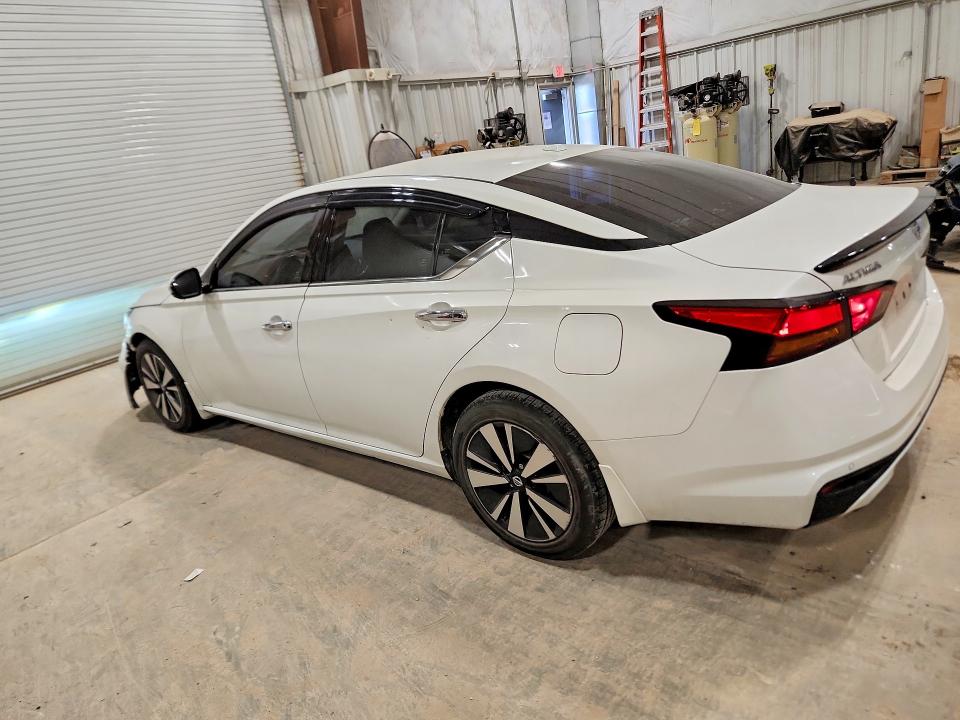52368546 :رقم المزاد ، 1N4BL4EV5KC109251 vin ، 2019 Nissan Altima مزاد بيع